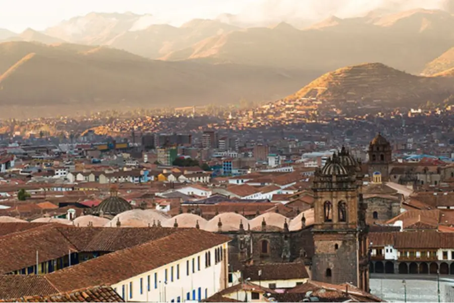 cusco city mountain